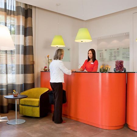 Готель Mercure Lyon Centre Brotteaux Екстер'єр фото